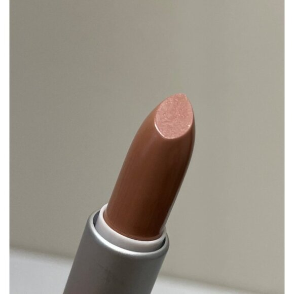 Club Monaco Cream Frost Lipstick in Shade FAIR PLAY Full Size NEW Discontinued - Picture 4 of 9